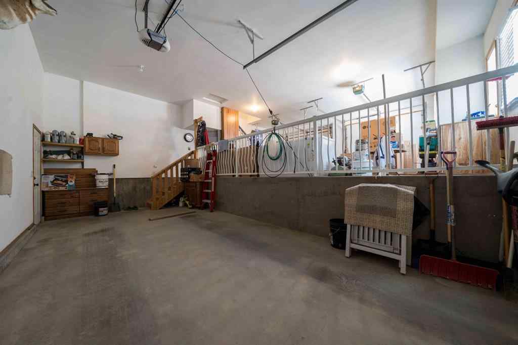 MLS® A2231909 - 75 Sunset Road SW in SW Southridge Medicine Hat, Residential