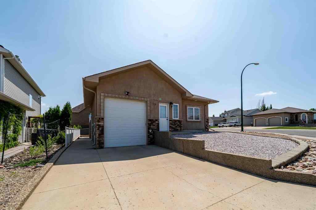 MLS® A2231909 - 75 Sunset Road SW in SW Southridge Medicine Hat, Residential