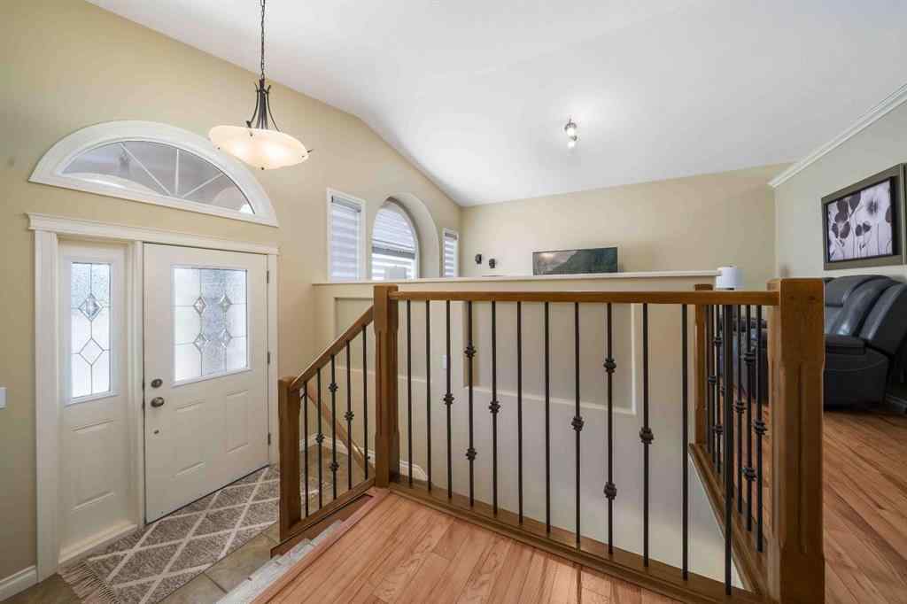MLS® A2231909 - 75 Sunset Road SW in SW Southridge Medicine Hat, Residential