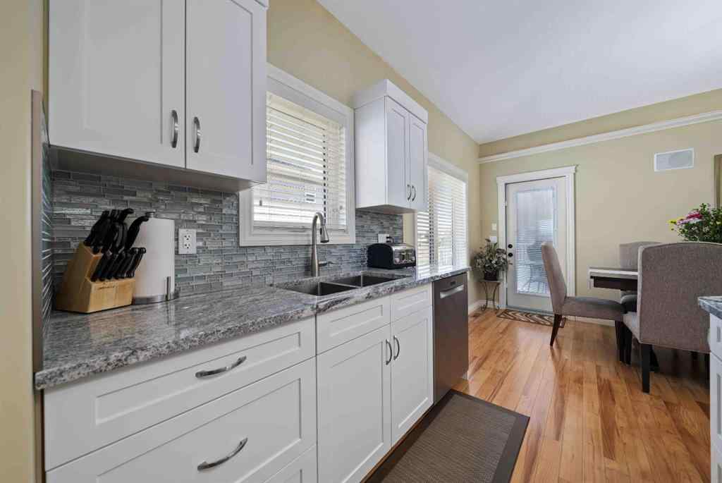 MLS® A2231909 - 75 Sunset Road SW in SW Southridge Medicine Hat, Residential