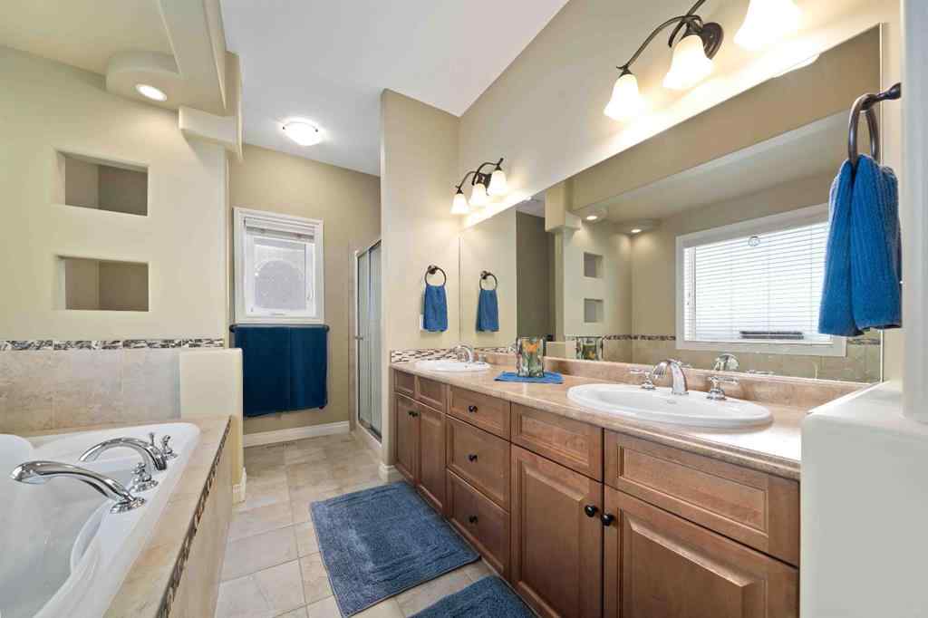 MLS® A2231909 - 75 Sunset Road SW in SW Southridge Medicine Hat, Residential