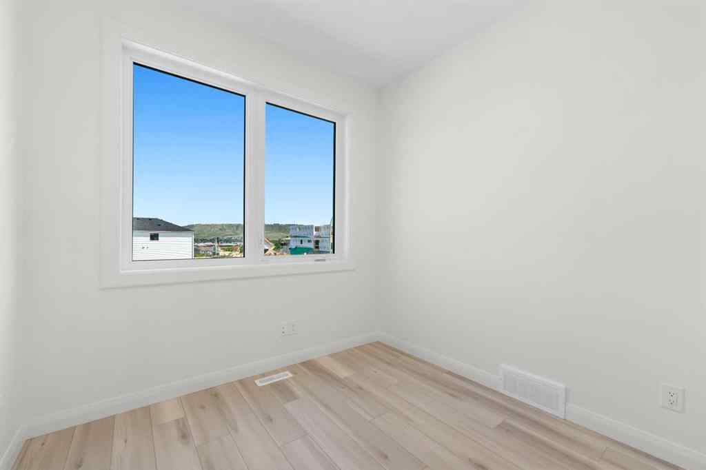 MLS® A2231913 - 283 Rivercrest Way  in Rivercrest Cochrane, Residential