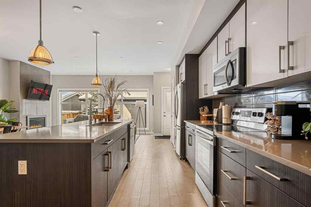MLS® A2231918 - Unit ##2 1716 kensington Road NW in Hillhurst Calgary, Residential