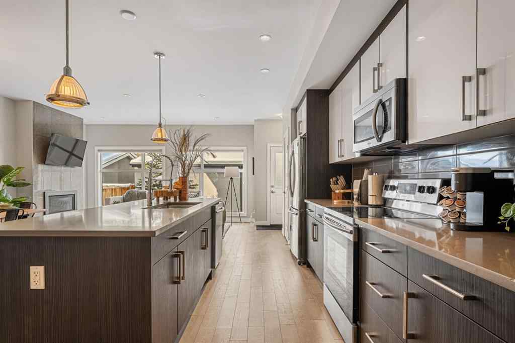 MLS® A2231918 - Unit ##2 1716 kensington Road NW in Hillhurst Calgary, Residential