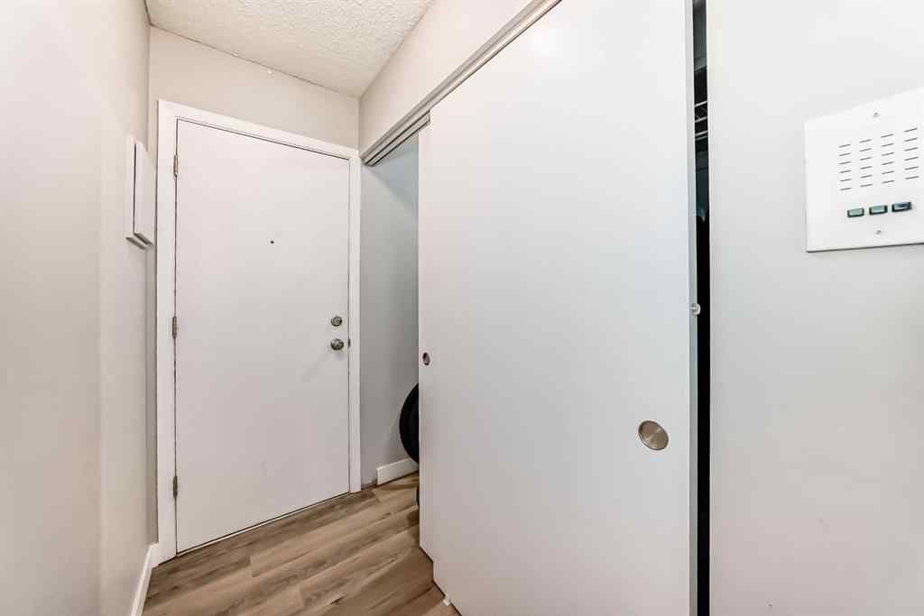 MLS® A2231934 - Unit #404C 5601 Dalton Drive NW in Dalhousie Calgary, Residential