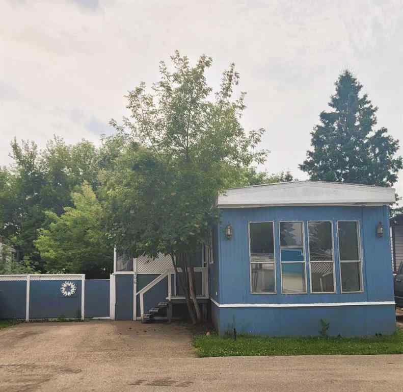 MLS® A2231939 - Unit #106 5029 34 Street  in South Hill Red Deer, Mobile