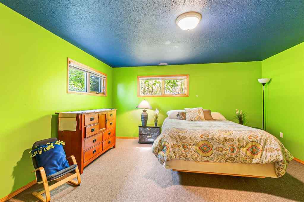 MLS® A2231942 - 5631 49 Avenue  in NONE Olds, Residential