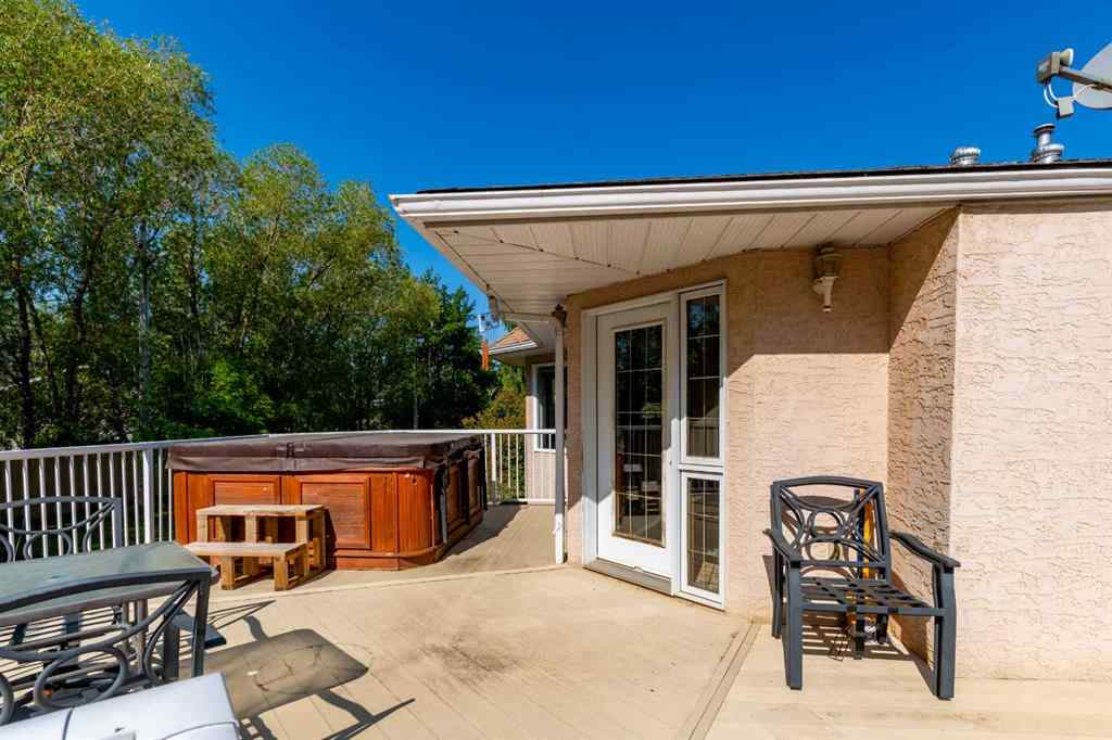 MLS® A2231942 - 5631 49 Avenue  in NONE Olds, Residential