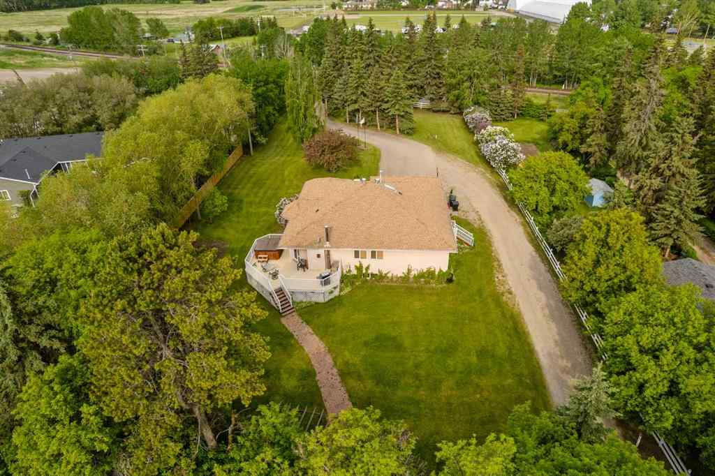 MLS® A2231942 - 5631 49 Avenue  in NONE Olds, Residential