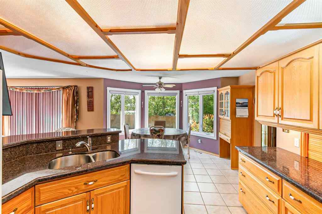 MLS® A2231942 - 5631 49 Avenue  in NONE Olds, Residential
