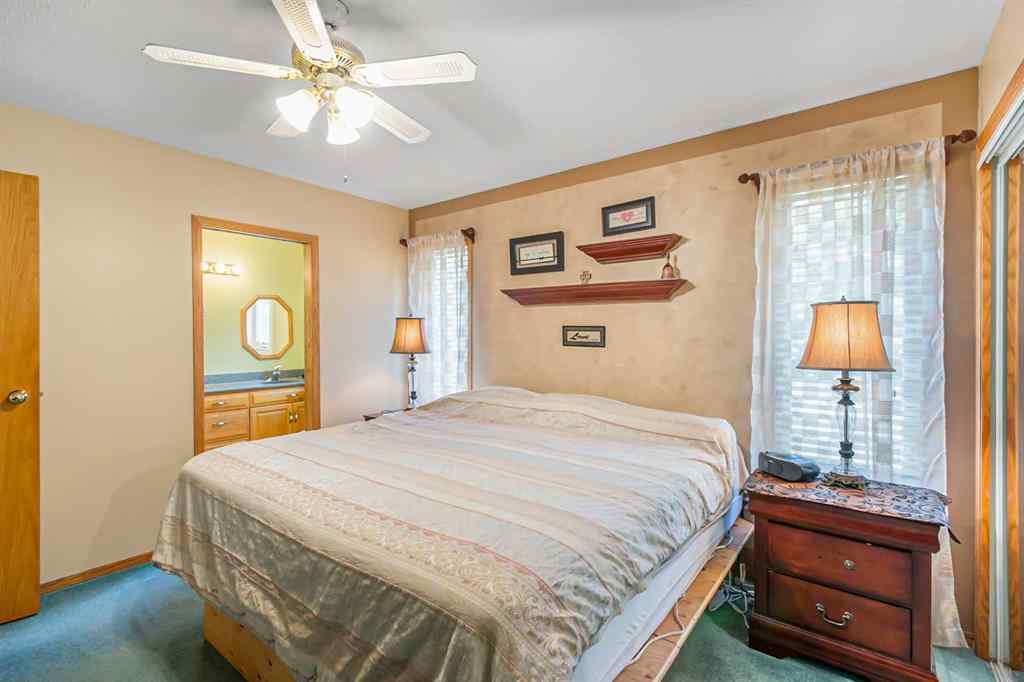 MLS® A2231942 - 5631 49 Avenue  in NONE Olds, Residential