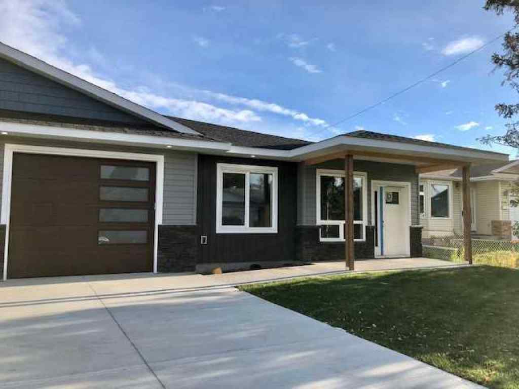 MLS® A2231947 - Unit ##1 4738 49A Avenue  in Downtown Lacombe Lacombe, Residential