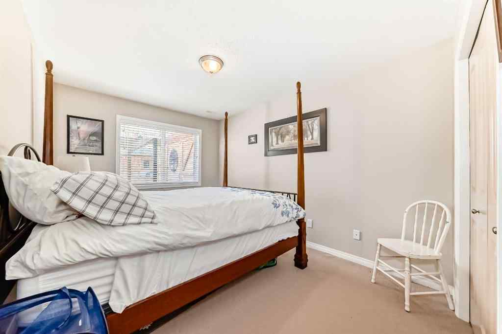 MLS® A2231948 - 412 Highland Close  in Hillview Estates Strathmore, Residential