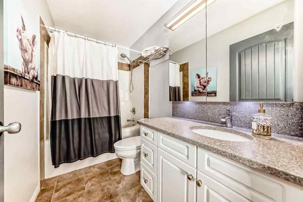 MLS® A2231948 - 412 Highland Close  in Hillview Estates Strathmore, Residential