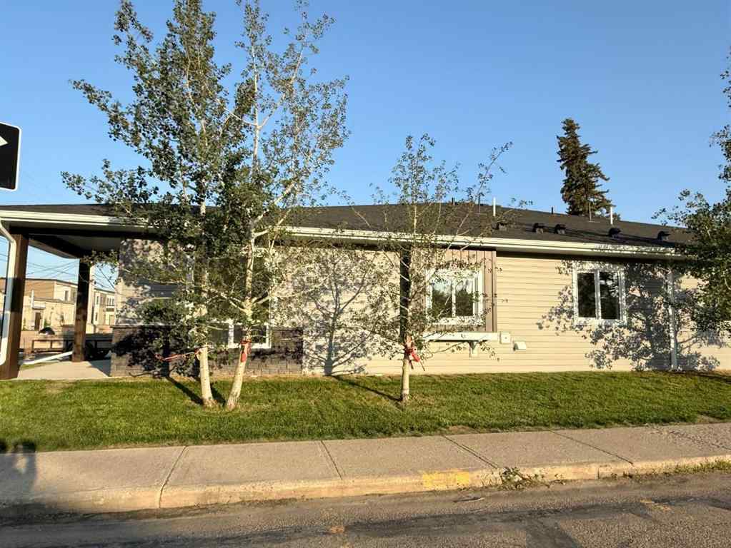 MLS® A2231984 - Unit ##4 4738 49A Avenue  in Downtown Lacombe Lacombe, Residential
