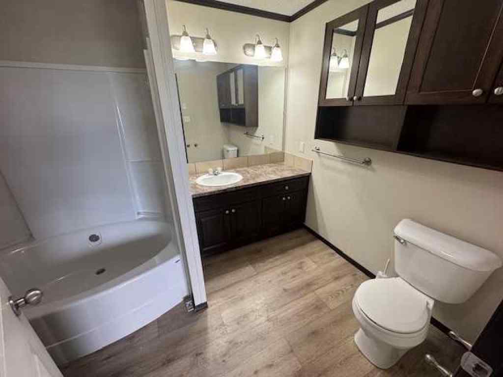MLS® A2232003 - 4631 24 Avenue S in Southeast Employment Centre Lethbridge, Mobile