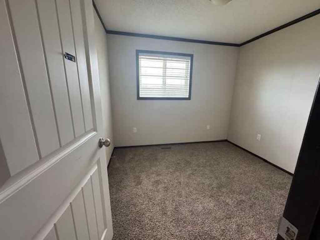MLS® A2232003 - 4631 24 Avenue S in Southeast Employment Centre Lethbridge, Mobile
