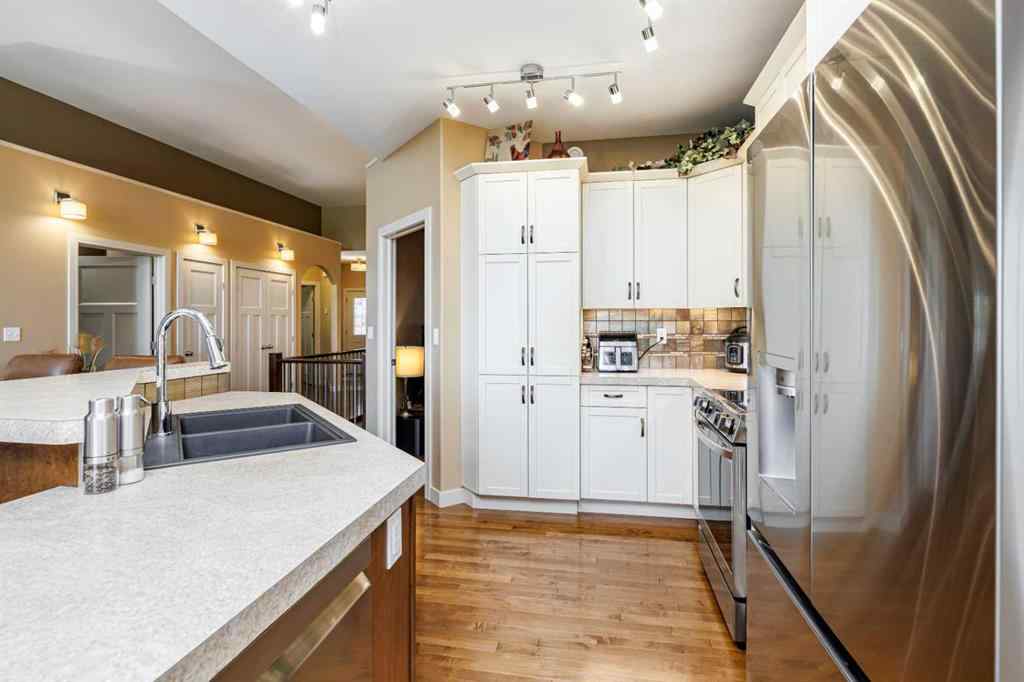 MLS® A2232009 - 4912 Beardsley Avenue  in Henner\'s Landing Lacombe, Residential