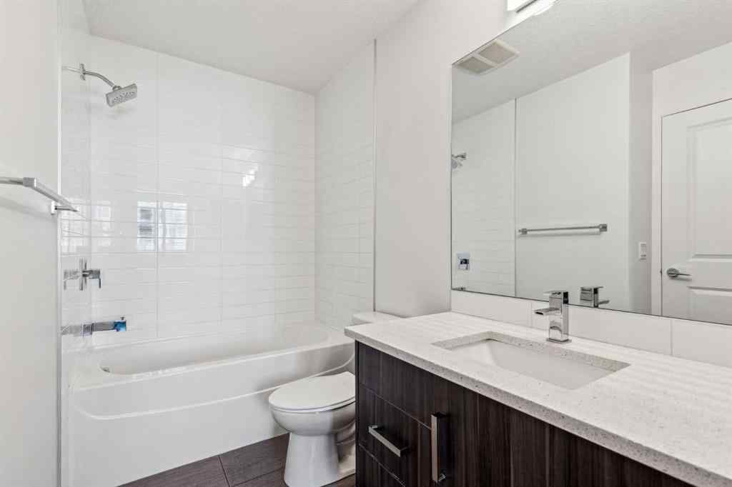 MLS® A2232013 - Unit #304 611 Edmonton Trail NE in Crescent Heights Calgary, Residential
