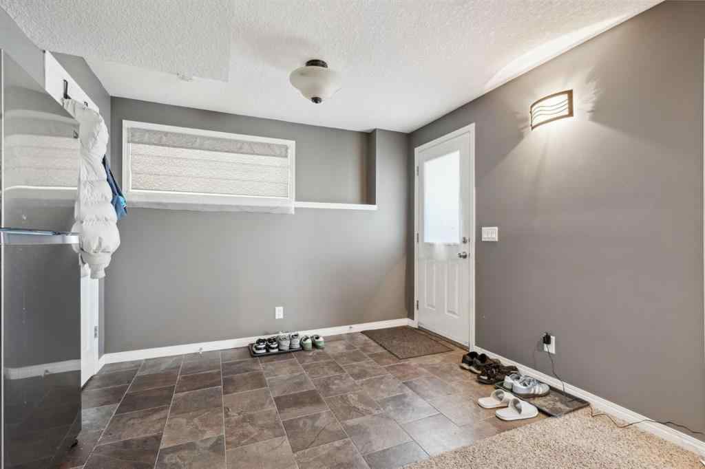 MLS® A2232015 - 381 Kincora Glen Rise NW in Kincora Calgary, Residential