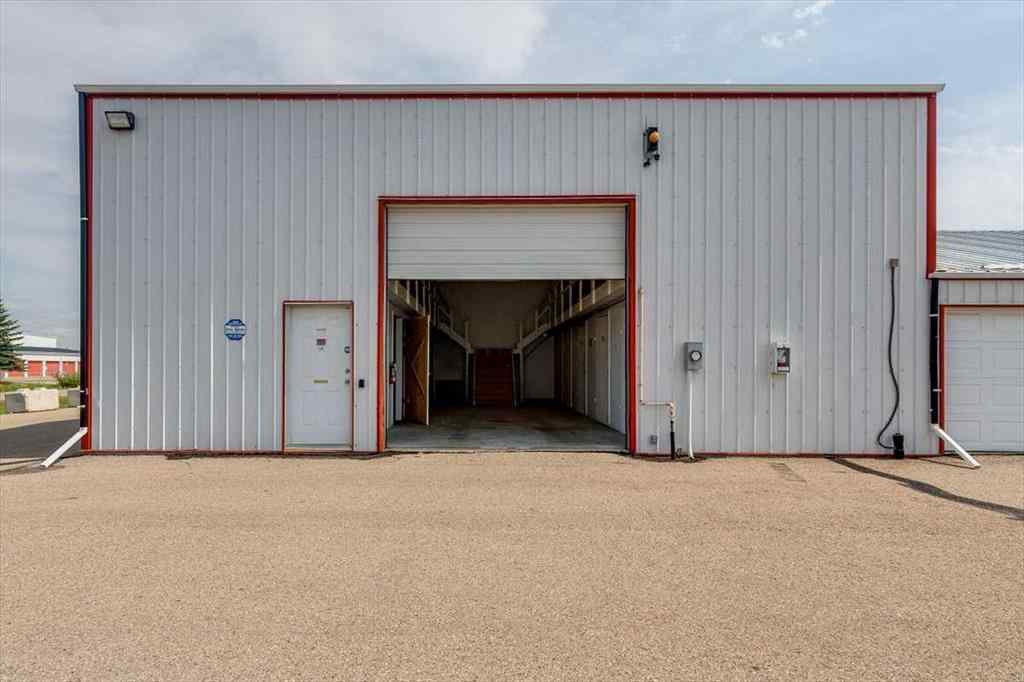MLS® A2232065 - 89 Poplar Street  in Petrolia Indust. Rural Red Deer County, Commercial