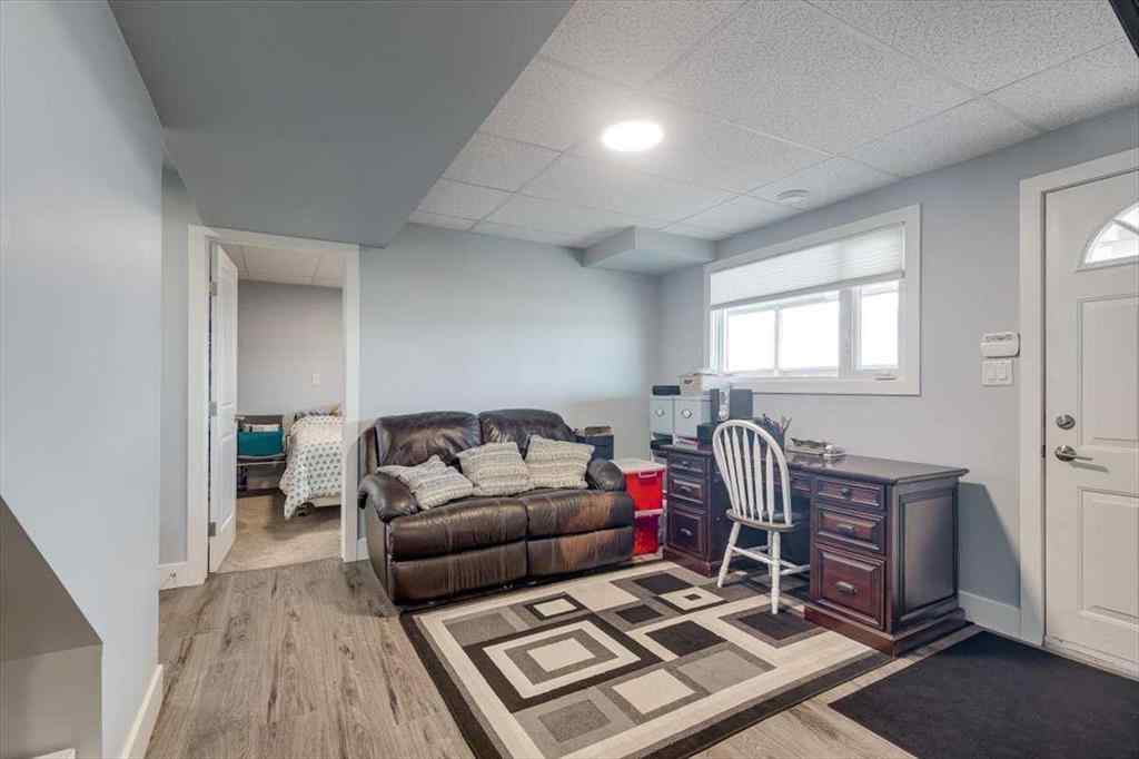MLS® A2232065 - 89 Poplar Street  in Petrolia Indust. Rural Red Deer County, Commercial