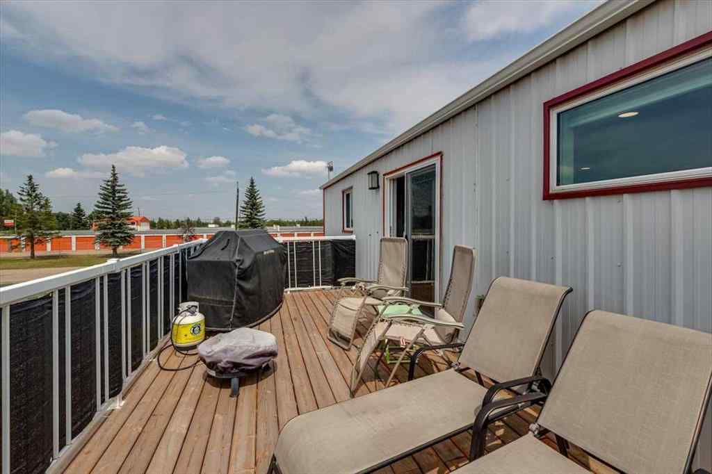 MLS® A2232065 - 89 Poplar Street  in Petrolia Indust. Rural Red Deer County, Commercial