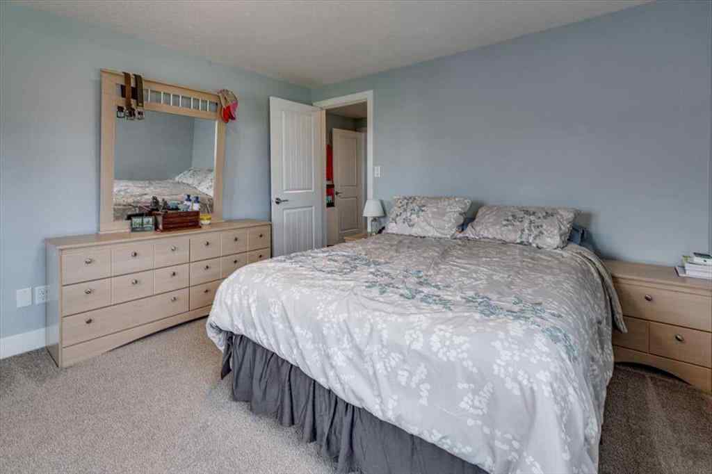 MLS® A2232065 - 89 Poplar Street  in Petrolia Indust. Rural Red Deer County, Commercial