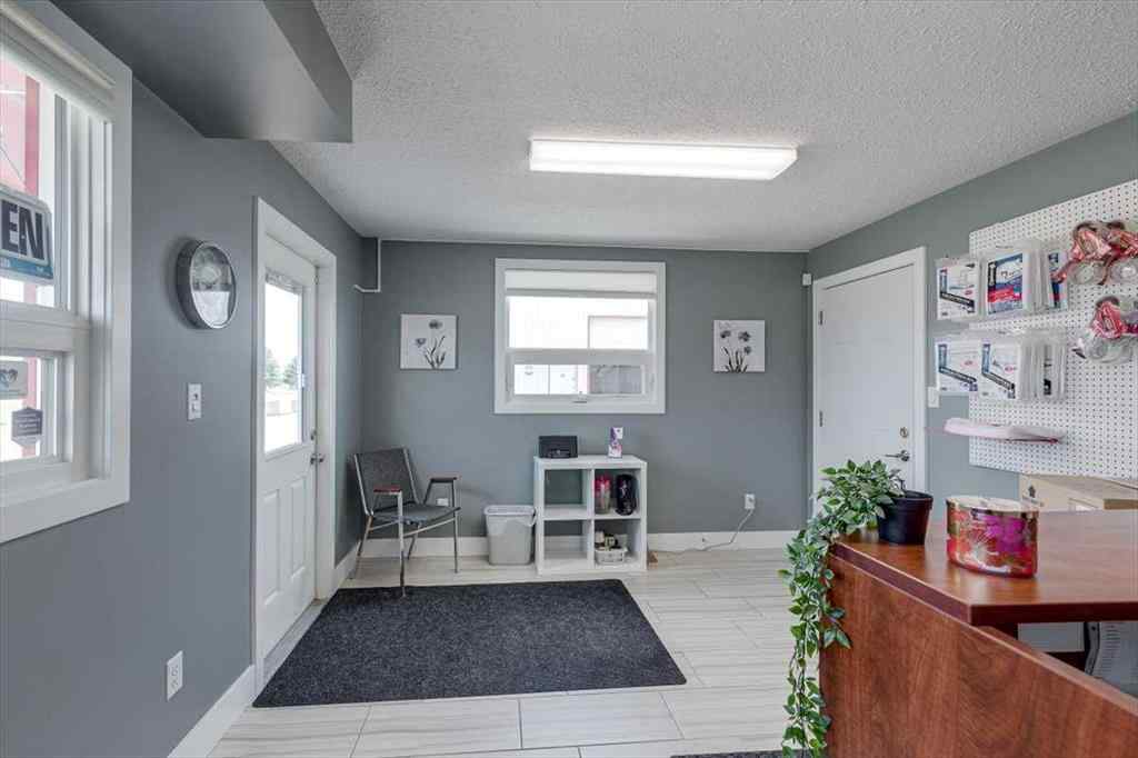 MLS® A2232065 - 89 Poplar Street  in Petrolia Indust. Rural Red Deer County, Commercial