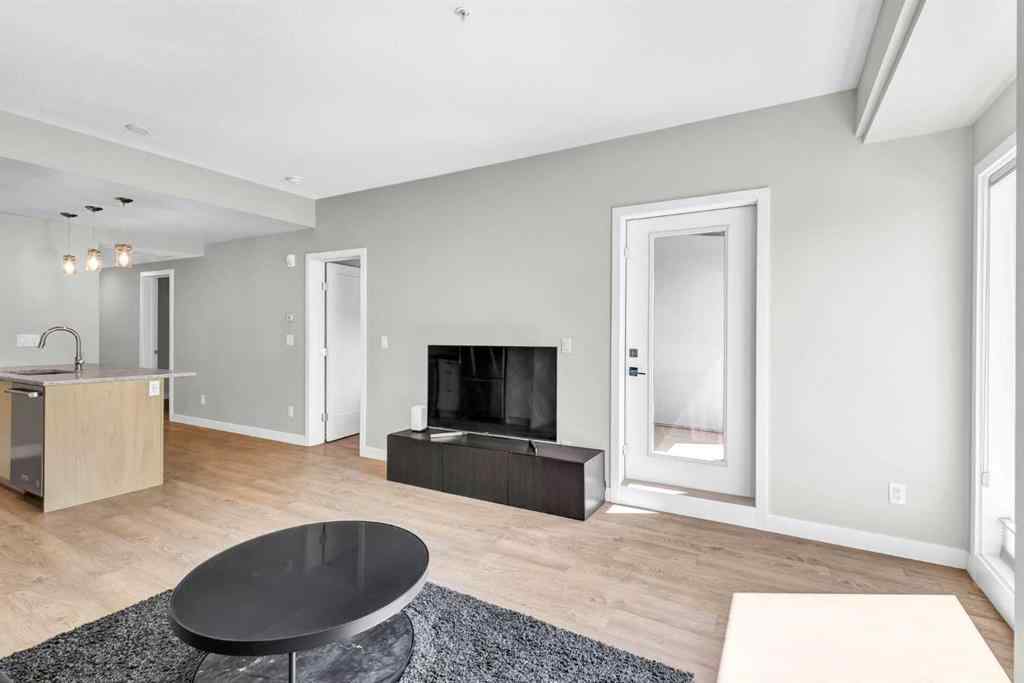 MLS® A2232067 - Unit #206 3375 15 Street SW in South Calgary Calgary, Residential