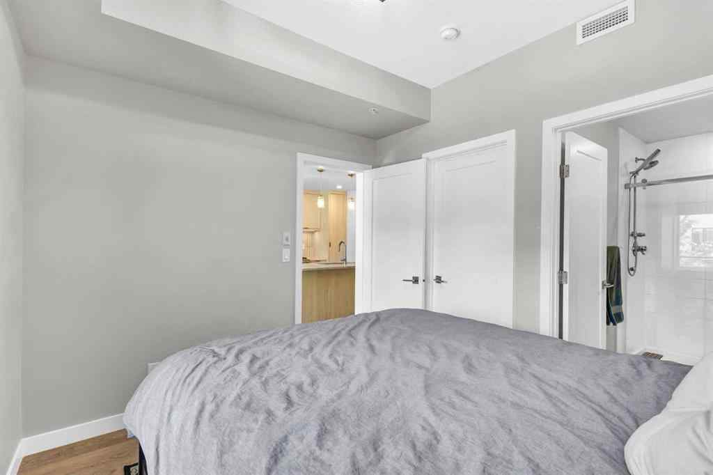 MLS® A2232067 - Unit #206 3375 15 Street SW in South Calgary Calgary, Residential