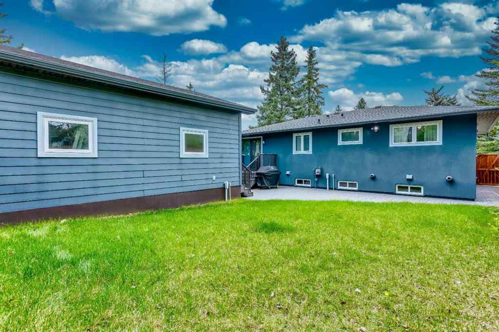 MLS® A2232076 - 101 Wimbledon Crescent SW in Wildwood Calgary, Residential