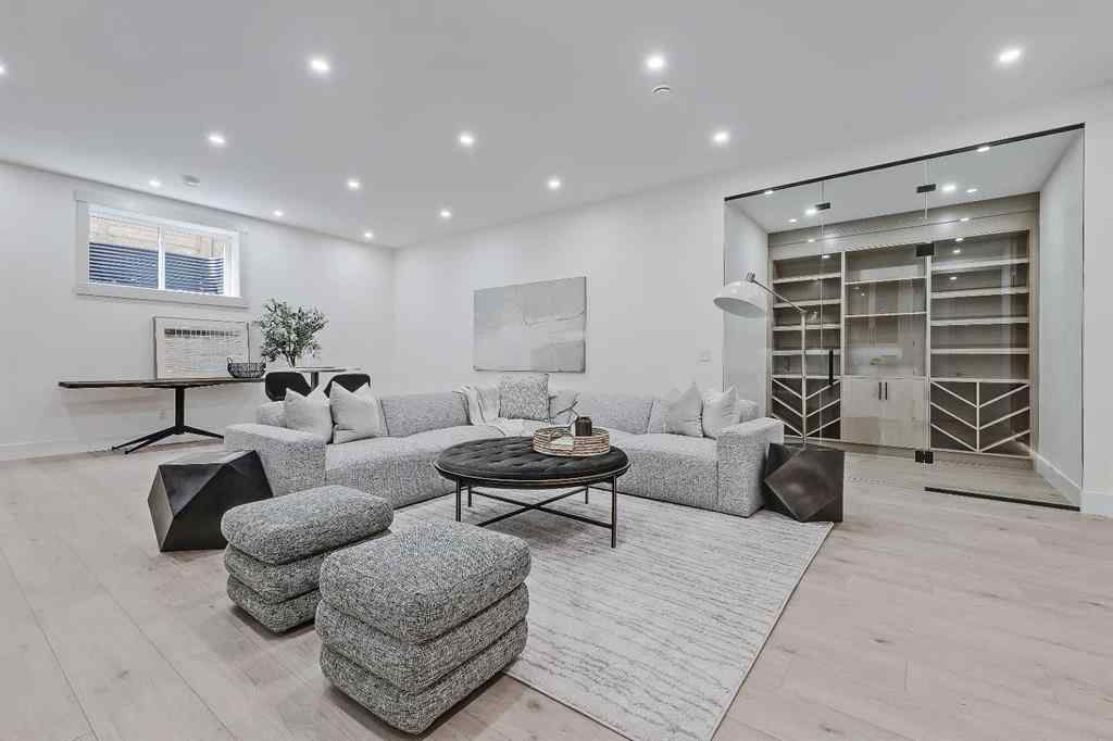 MLS® A2232101 - 1955 Green Ridge Road SW in Glendale Calgary, Residential