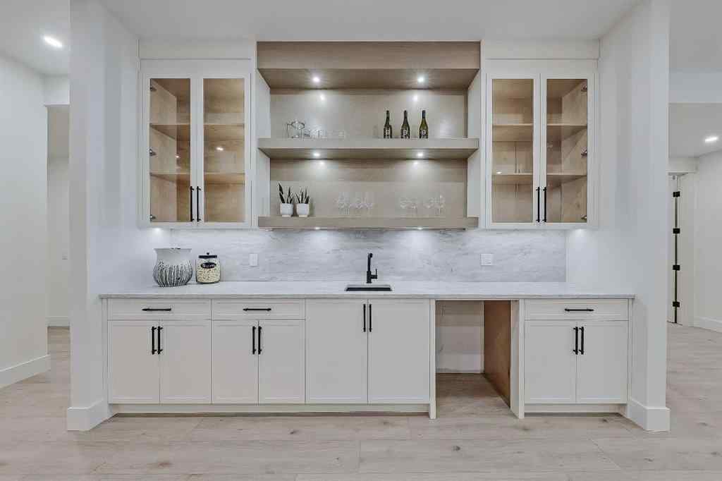 MLS® A2232101 - 1955 Green Ridge Road SW in Glendale Calgary, Residential