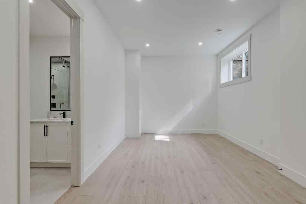 MLS® A2232101 - 1955 Green Ridge Road SW in Glendale Calgary, Residential