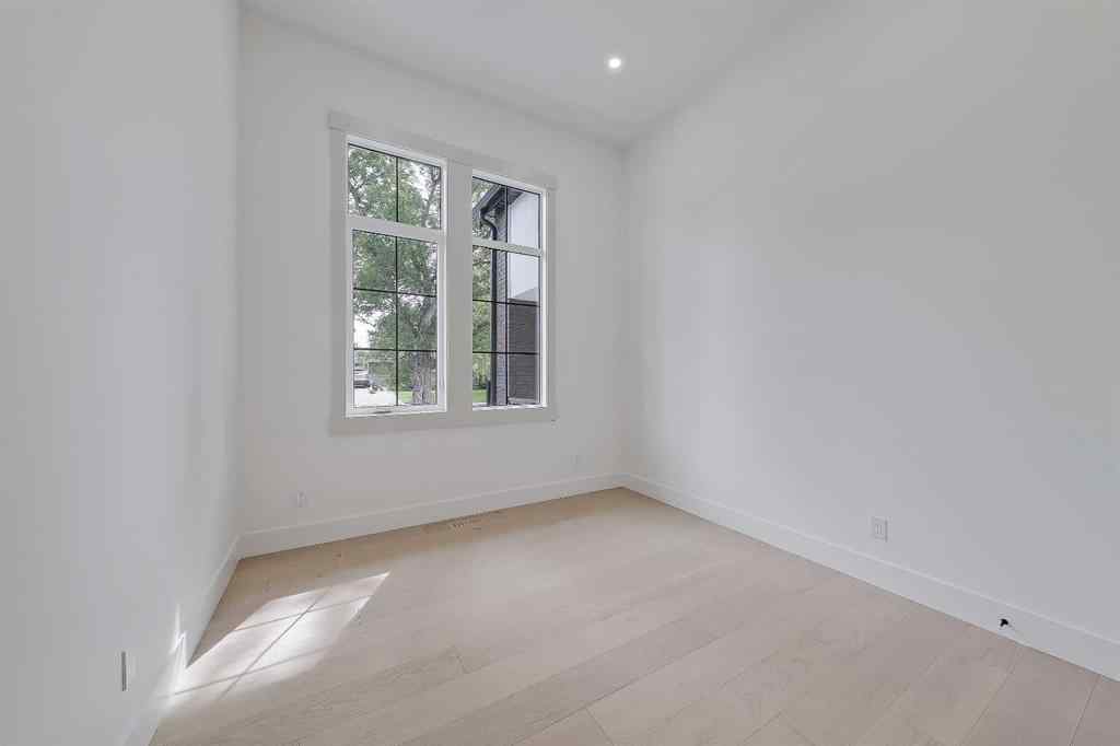 MLS® A2232101 - 1955 Green Ridge Road SW in Glendale Calgary, Residential
