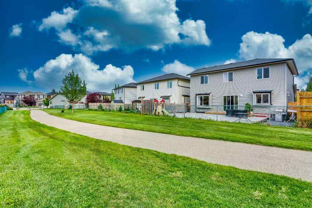 MLS® A2232103 - 209 Luxstone Road SW in Luxstone Airdrie, Residential