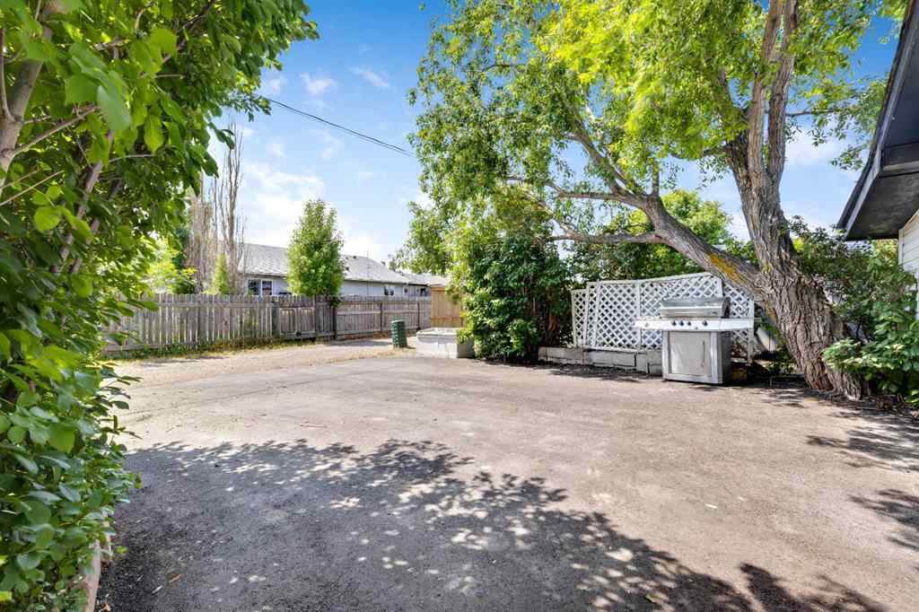 MLS® A2232152 - 227 2nd Avenue W in NONE Rockyford, Residential