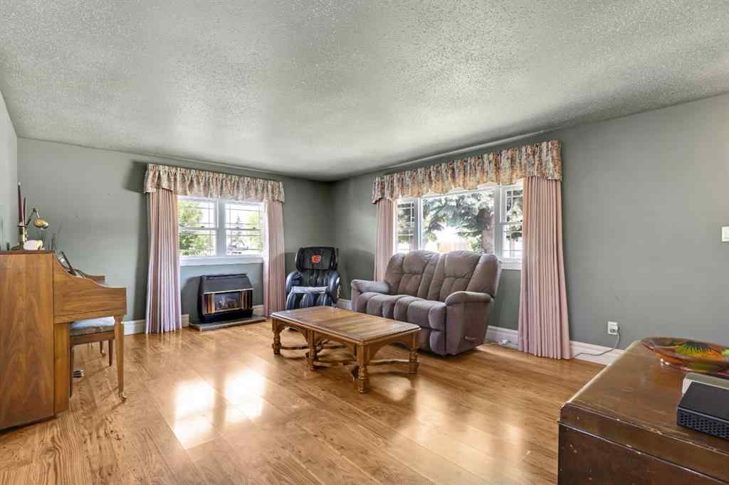 MLS® A2232152 - 227 2nd Avenue W in NONE Rockyford, Residential