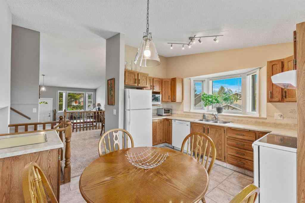 MLS® A2232156 - 111 Edgebyne Crescent NW in Edgemont Calgary, Residential