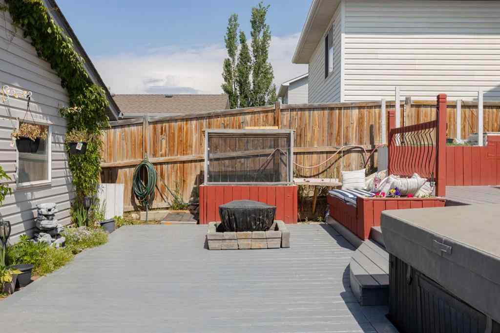 MLS® A2232164 - 170 Citadel Acres Close NW in Citadel Calgary, Residential