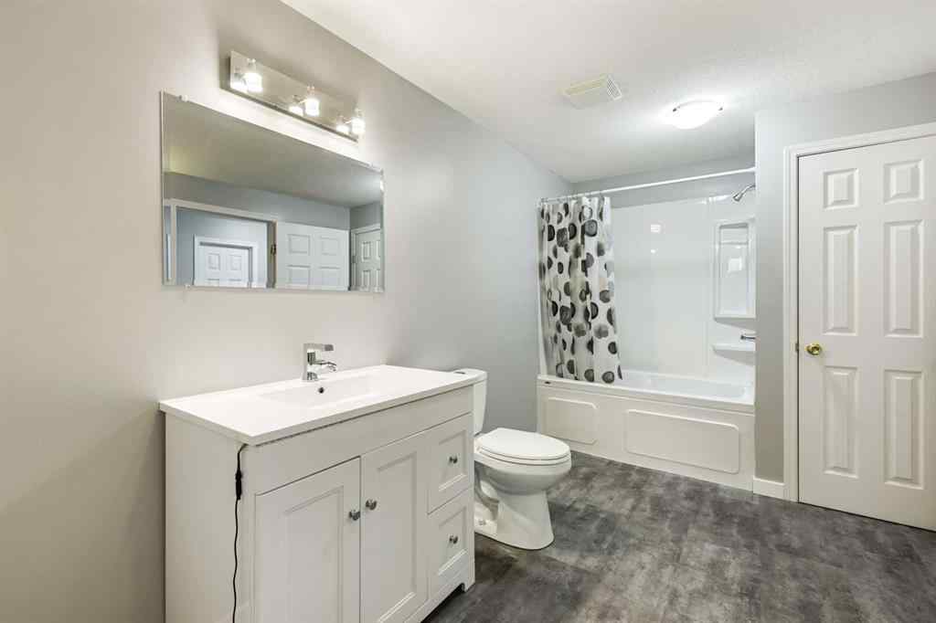 MLS® A2232169 - 11 Strathmore Lakes Crescent  in Strathmore Lakes Estates Strathmore, Residential