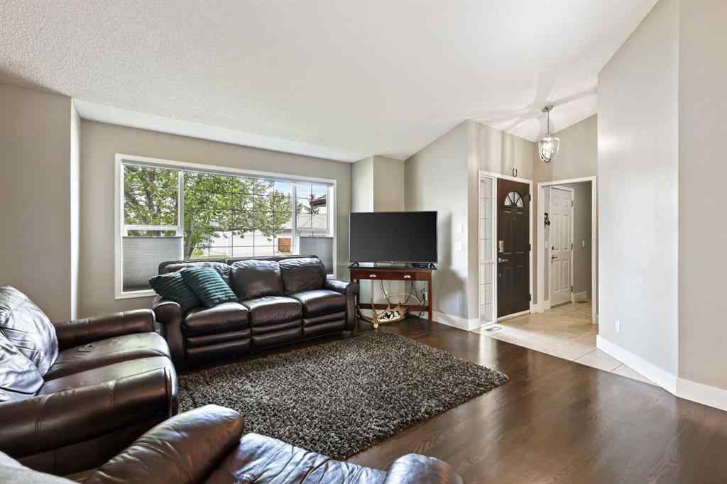MLS® A2232169 - 11 Strathmore Lakes Crescent  in Strathmore Lakes Estates Strathmore, Residential