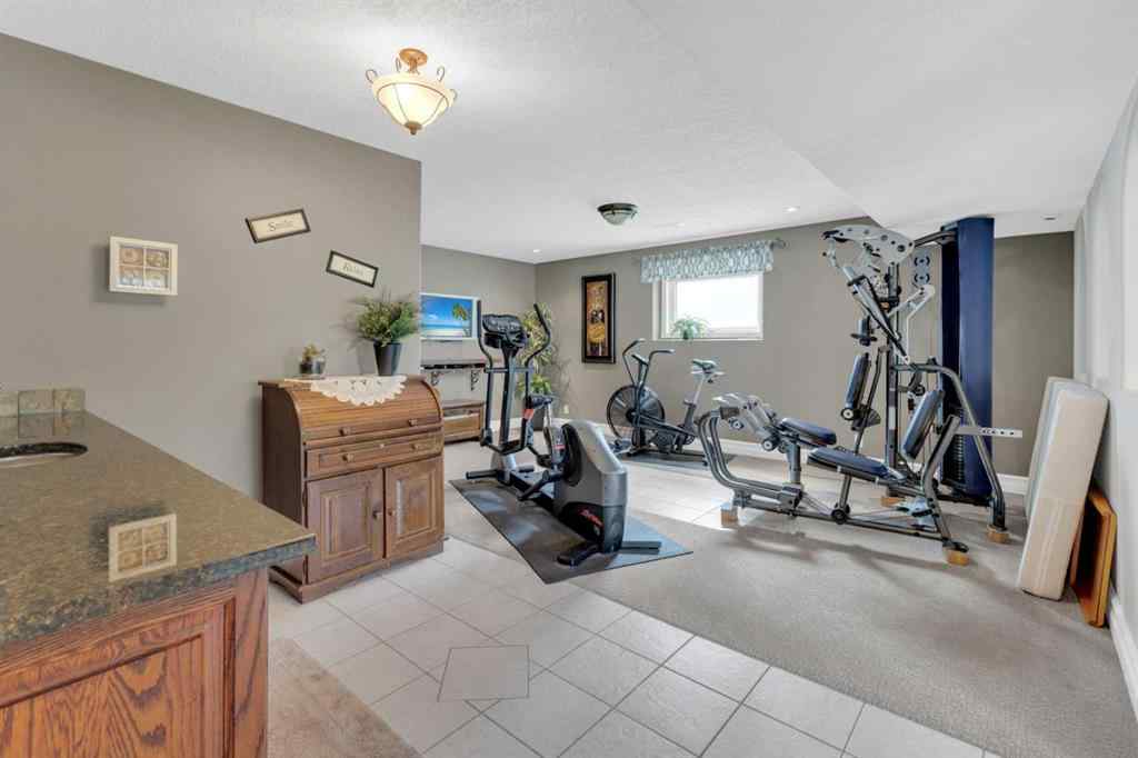 MLS® A2232196 - 20 Lakes Close  in The Lakes Lacombe, Residential