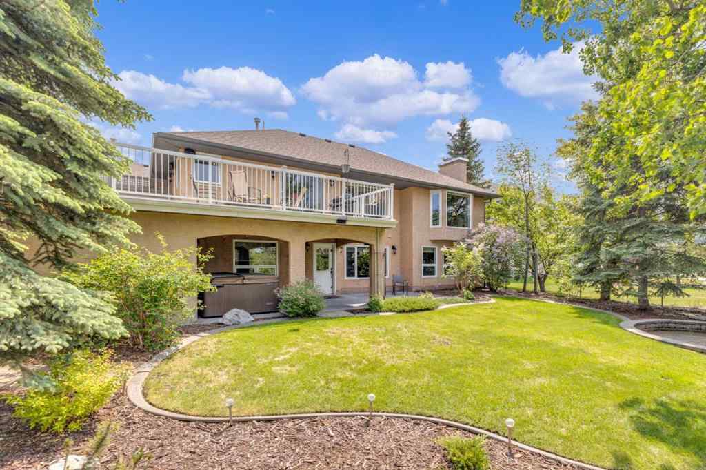 MLS® A2232196 - 20 Lakes Close  in The Lakes Lacombe, Residential