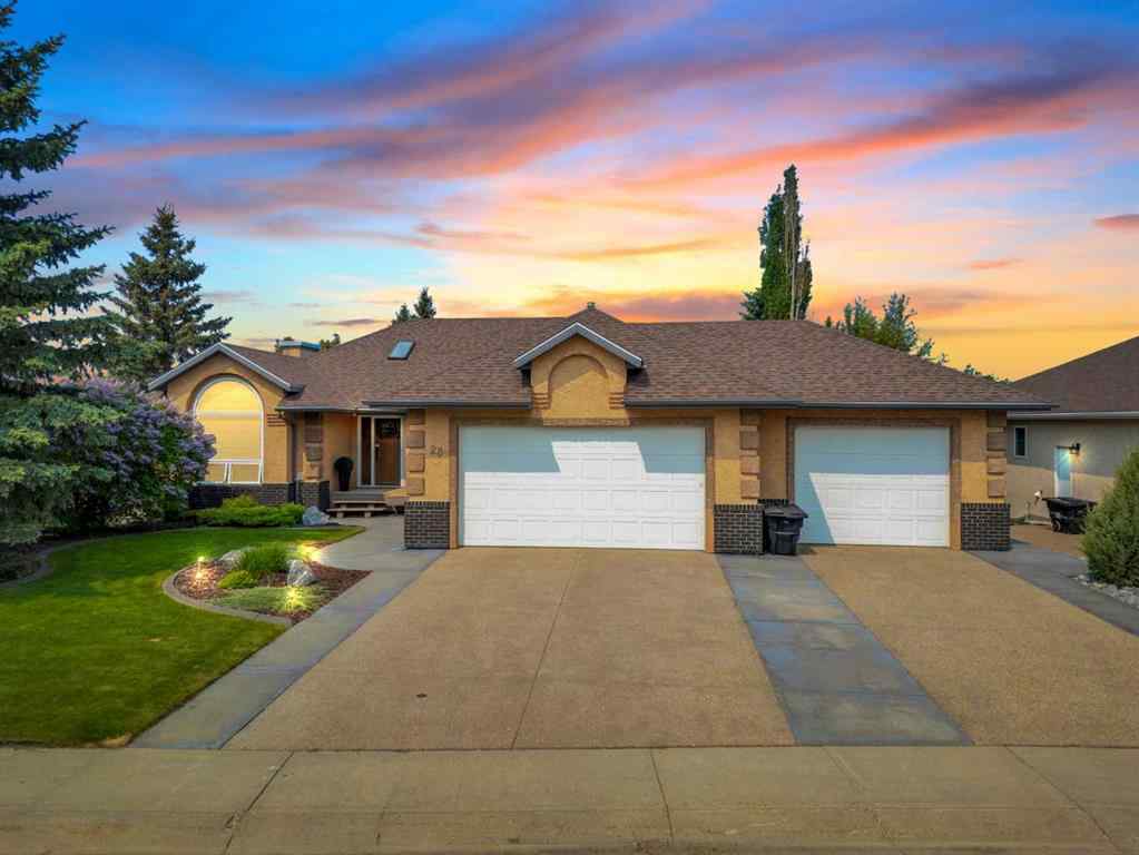 MLS® A2232196 - 20 Lakes Close  in The Lakes Lacombe, Residential