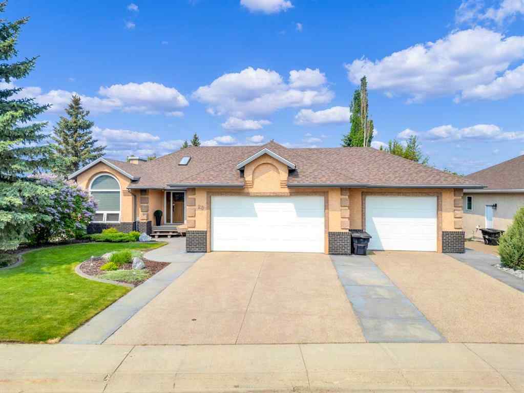 MLS® A2232196 - 20 Lakes Close  in The Lakes Lacombe, Residential