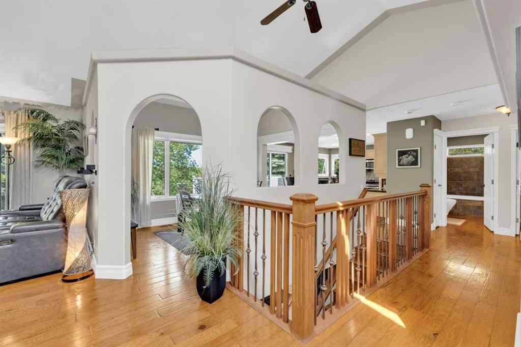MLS® A2232196 - 20 Lakes Close  in The Lakes Lacombe, Residential