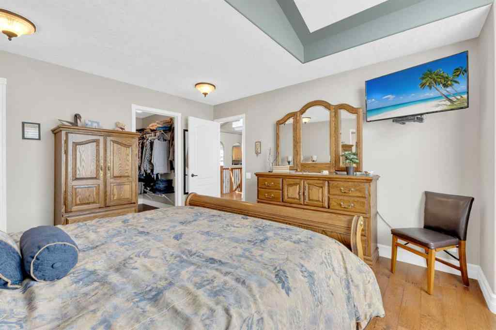 MLS® A2232196 - 20 Lakes Close  in The Lakes Lacombe, Residential