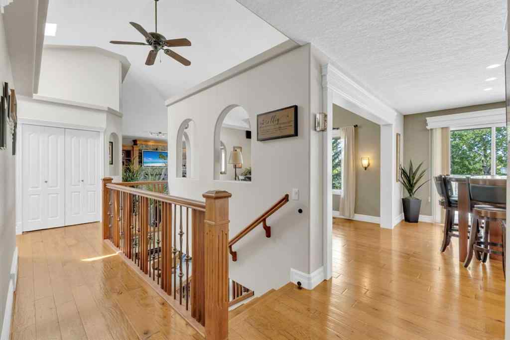 MLS® A2232196 - 20 Lakes Close  in The Lakes Lacombe, Residential